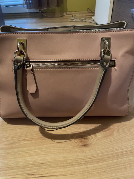 Guess чанти оригинал