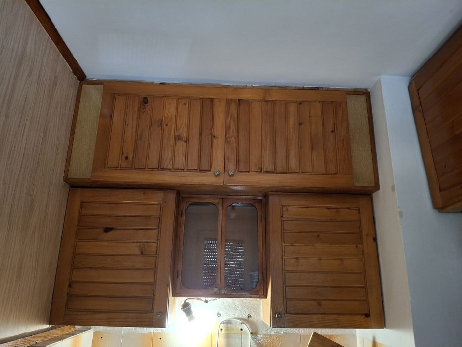 Продавам обзавеждане