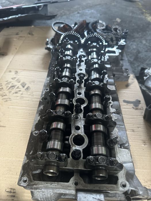 Глава с Валове за BMW 123D 204к.с.