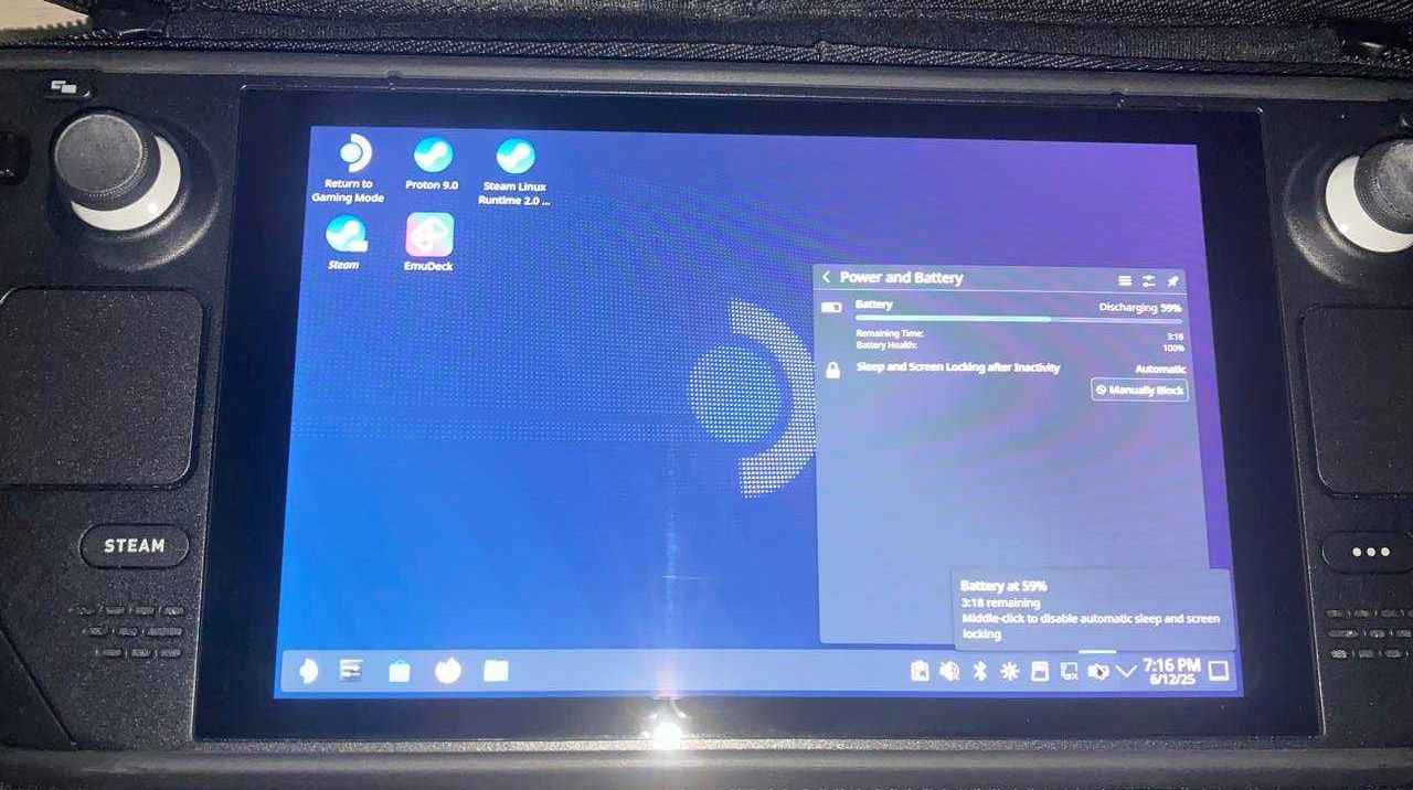 STEAM DECK LCD в отличном состоянии