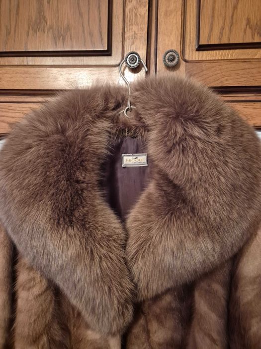 Vand haina lunga din blana de nurca