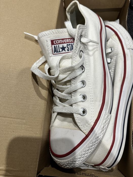 Adidasi Jordan , Vans , Adidas , Converse , Puma. Pret pt tot lotul.