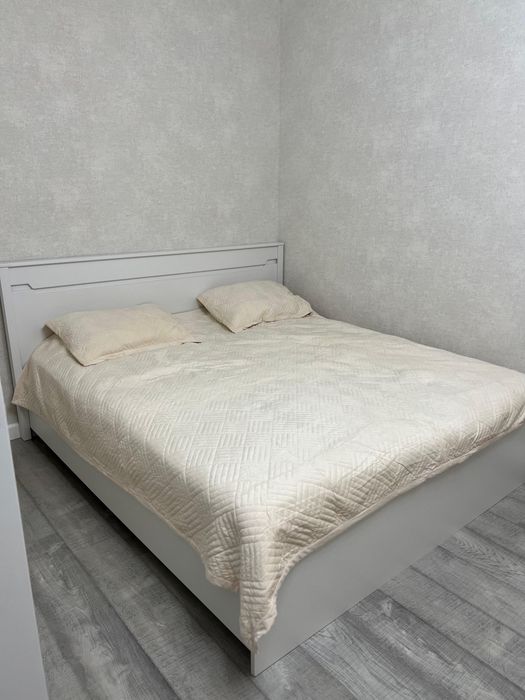 Продам кровать 180х200