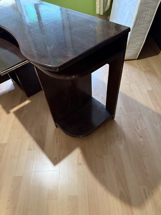 Бюро- изряботка масивно дърво