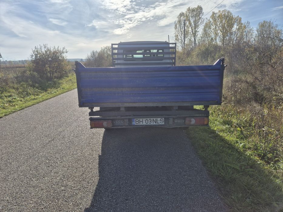 Vand iveco 2.8 basculabil 3 parti