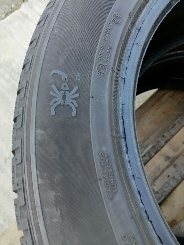 255 55 R 19 PIRELLI ДОТ 3219