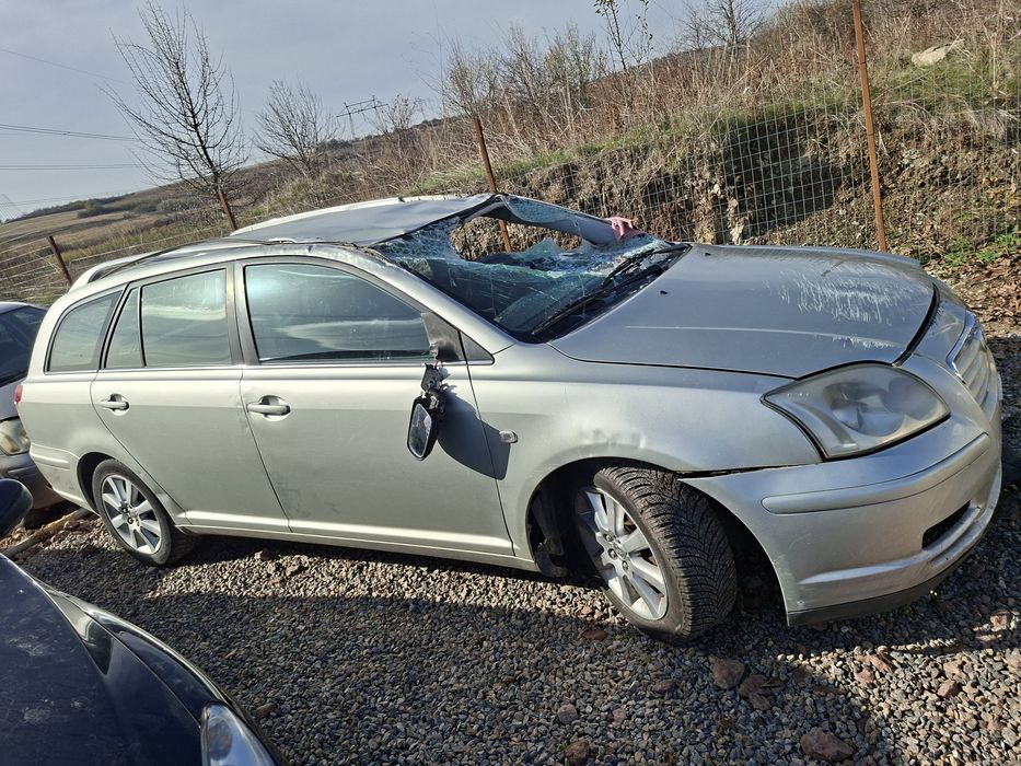 Toyota Avensis 1.8 бензин На Части