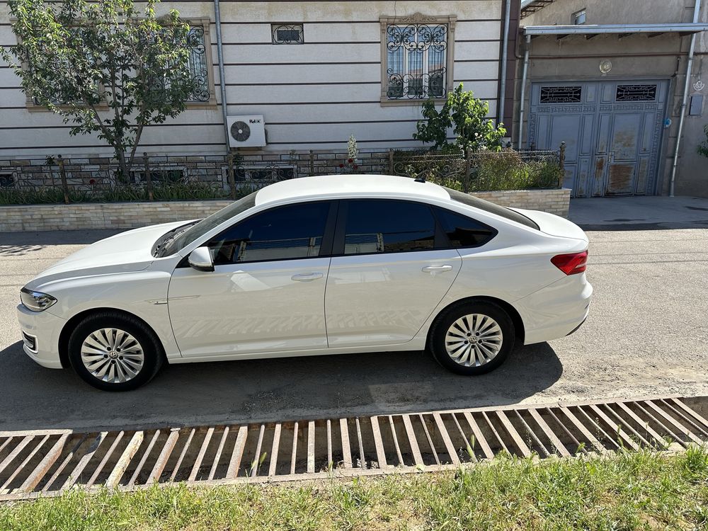 Аренда  volkswagen седан 2021 год