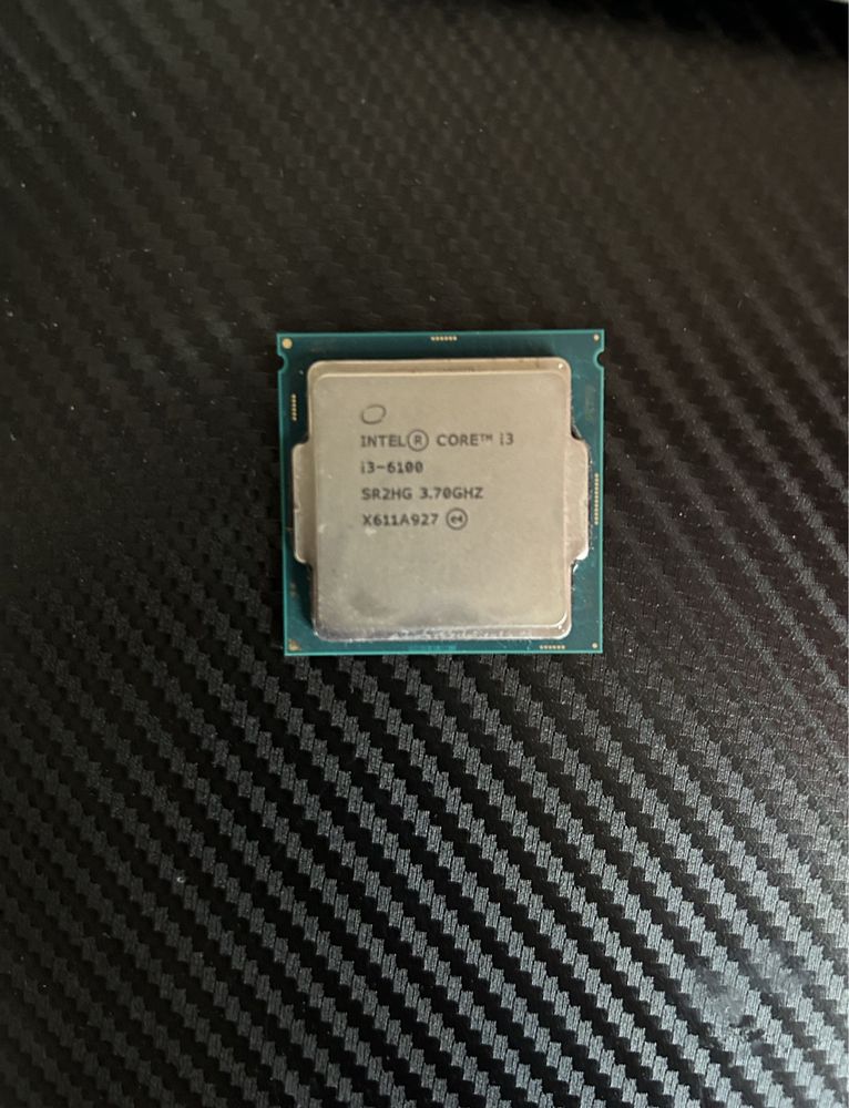 vand procesor intel