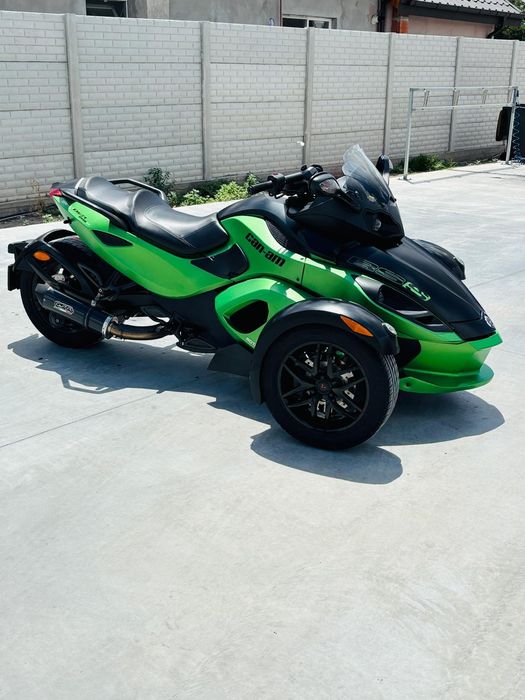 Can Am Spyder RS-S