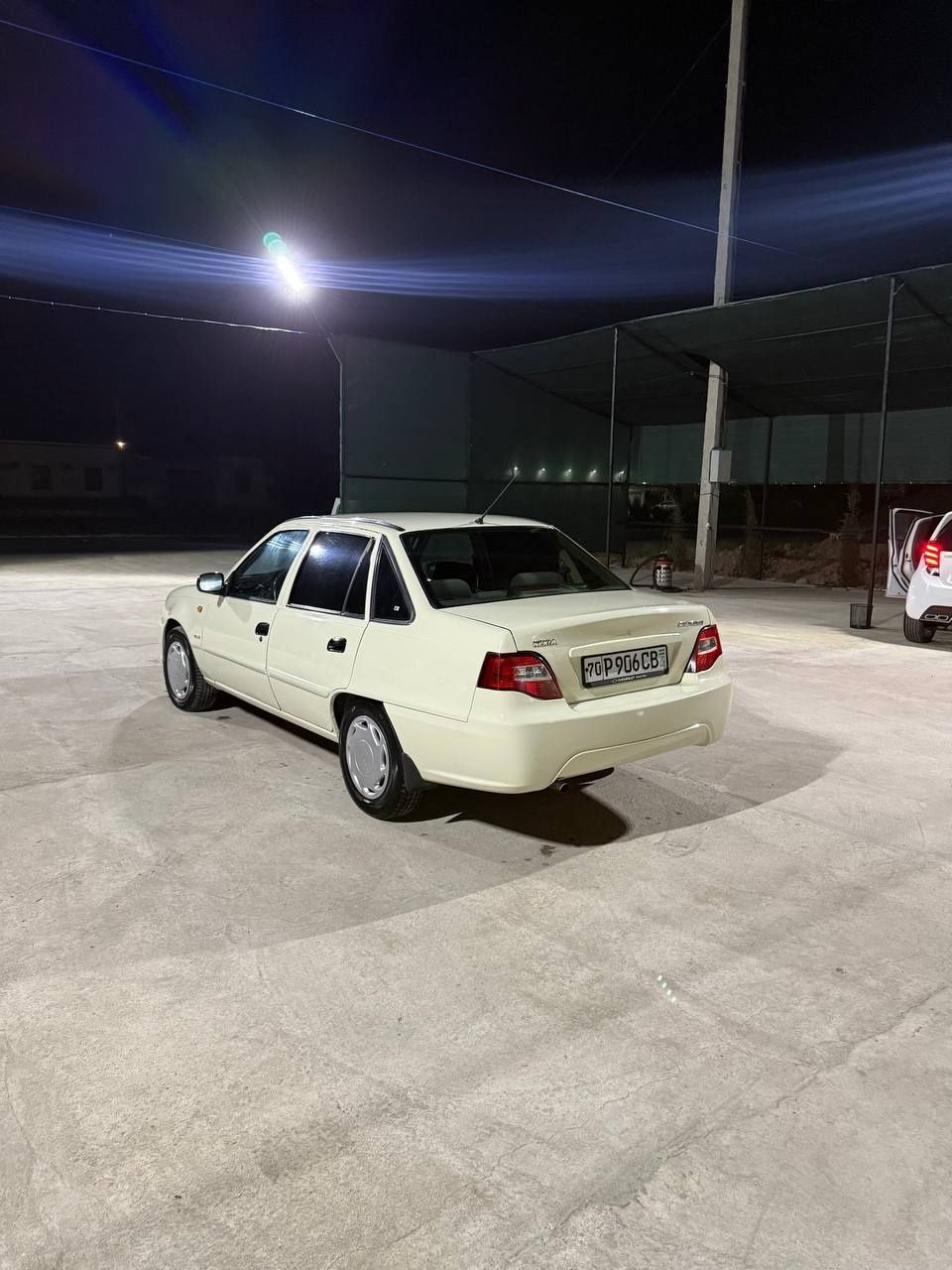 Neksiya 2 Sons gibrit Chevrolet