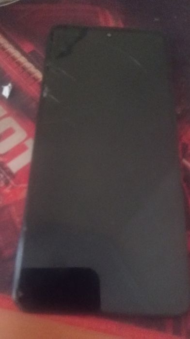 Продам смартфоны