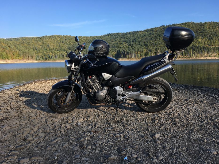 Honda Hornet 900 schimb cu masina sau quad