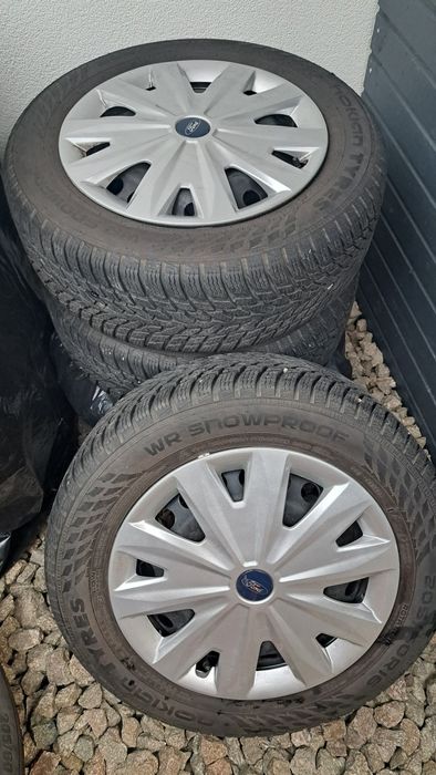 Roti iarna 205 60 16 ford Focus complet echipate