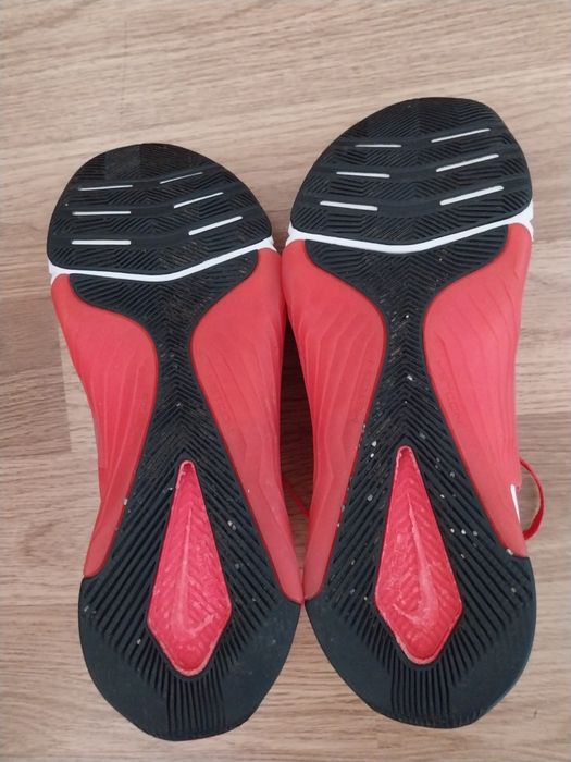 Adidasi originali Nike nr.44..