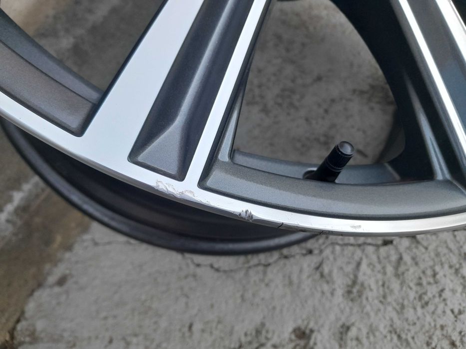 Set 4 jante 21 originale audi Q8 COD 4M0601025G