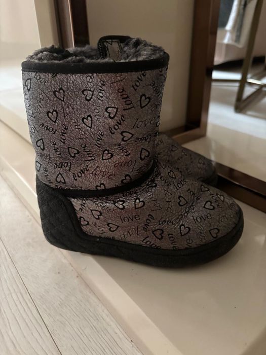 Сапоги зимние Tiflany,очень теплые,натуралка!