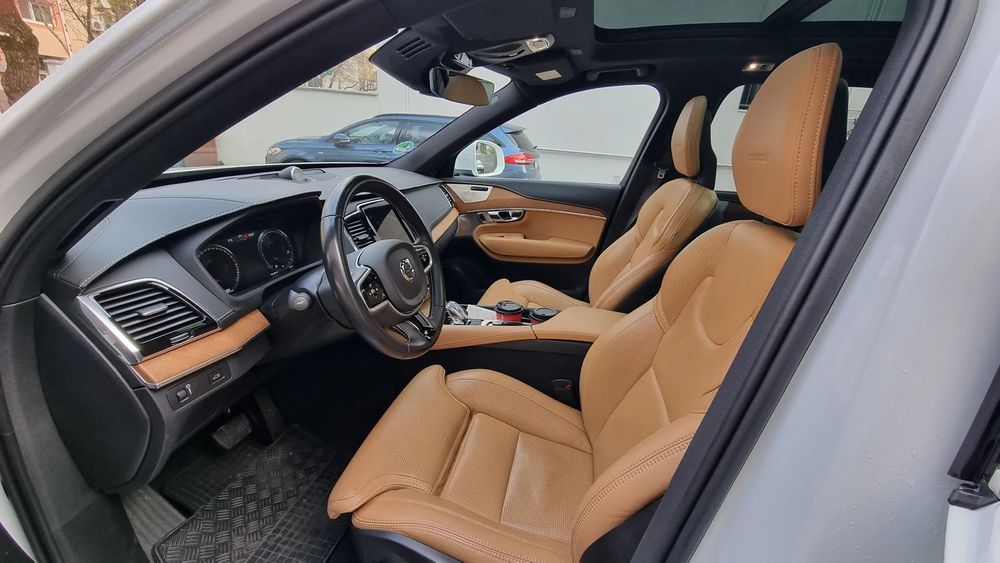 Volvo XC 90 ! Diesel Mild H. Fara vreo problema. 5 loc. Pret fix