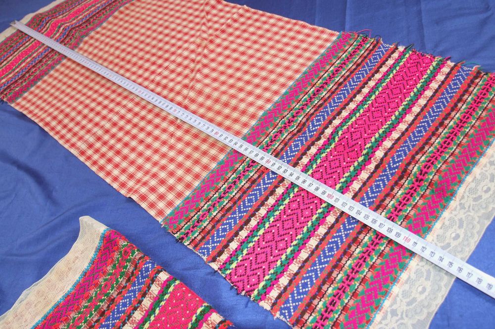 Set 1 fata de masa + 5 stergare traditionale, tesute la razboi, NOI