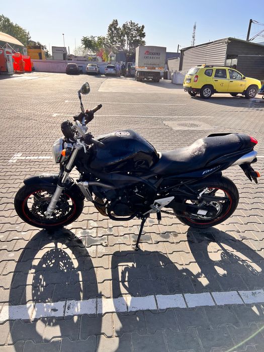 Yamaha       fz6
