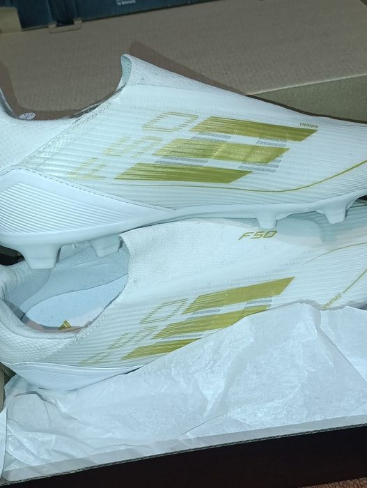 Adidas F50 Laceless White/Gold FG