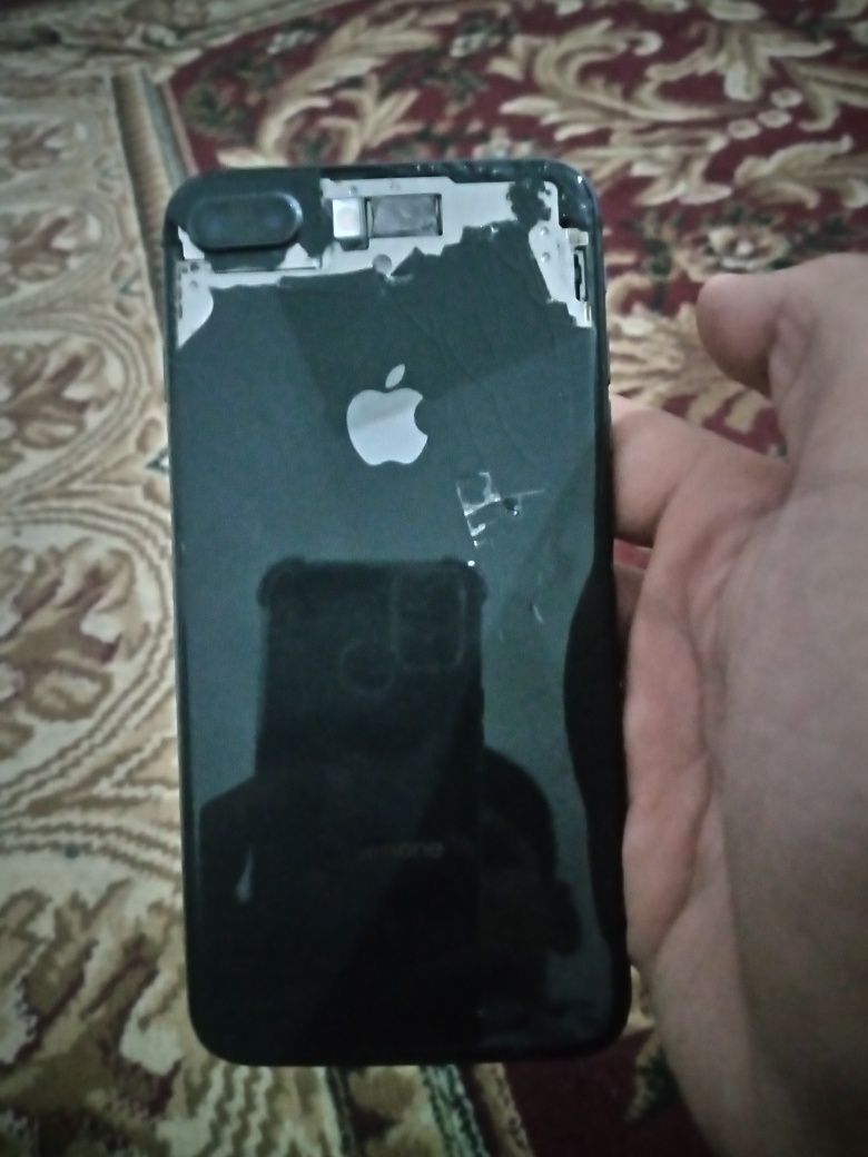 Iphone 8 plus 64gb