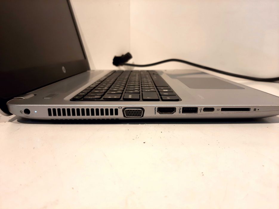 15.6 HP ProBook 450 G4 Core i5-7200U, DDR4 8ГБ, SSD 240 ГБ