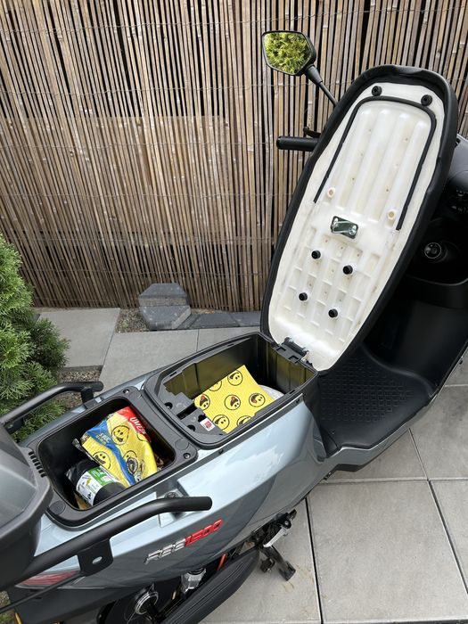 Scuter electric RKS REE 1500