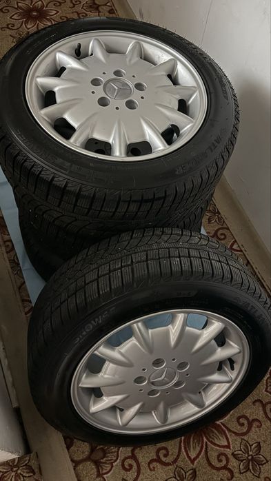 Продам зимние резина в сборе от мерса в отличном состояния