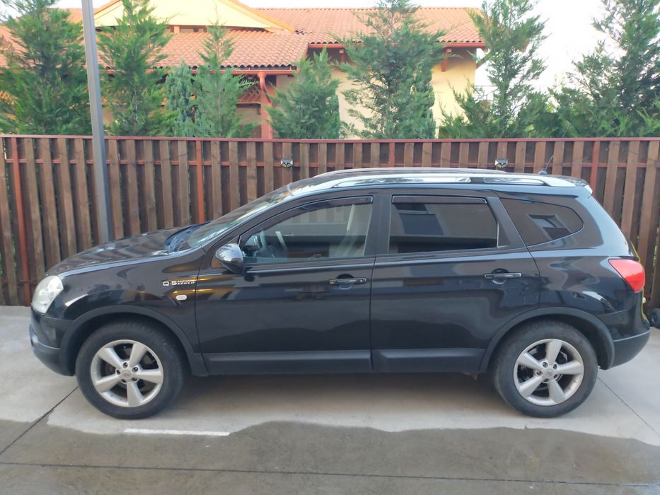 Vând Nissan Qashqai+2 1,6+GPL