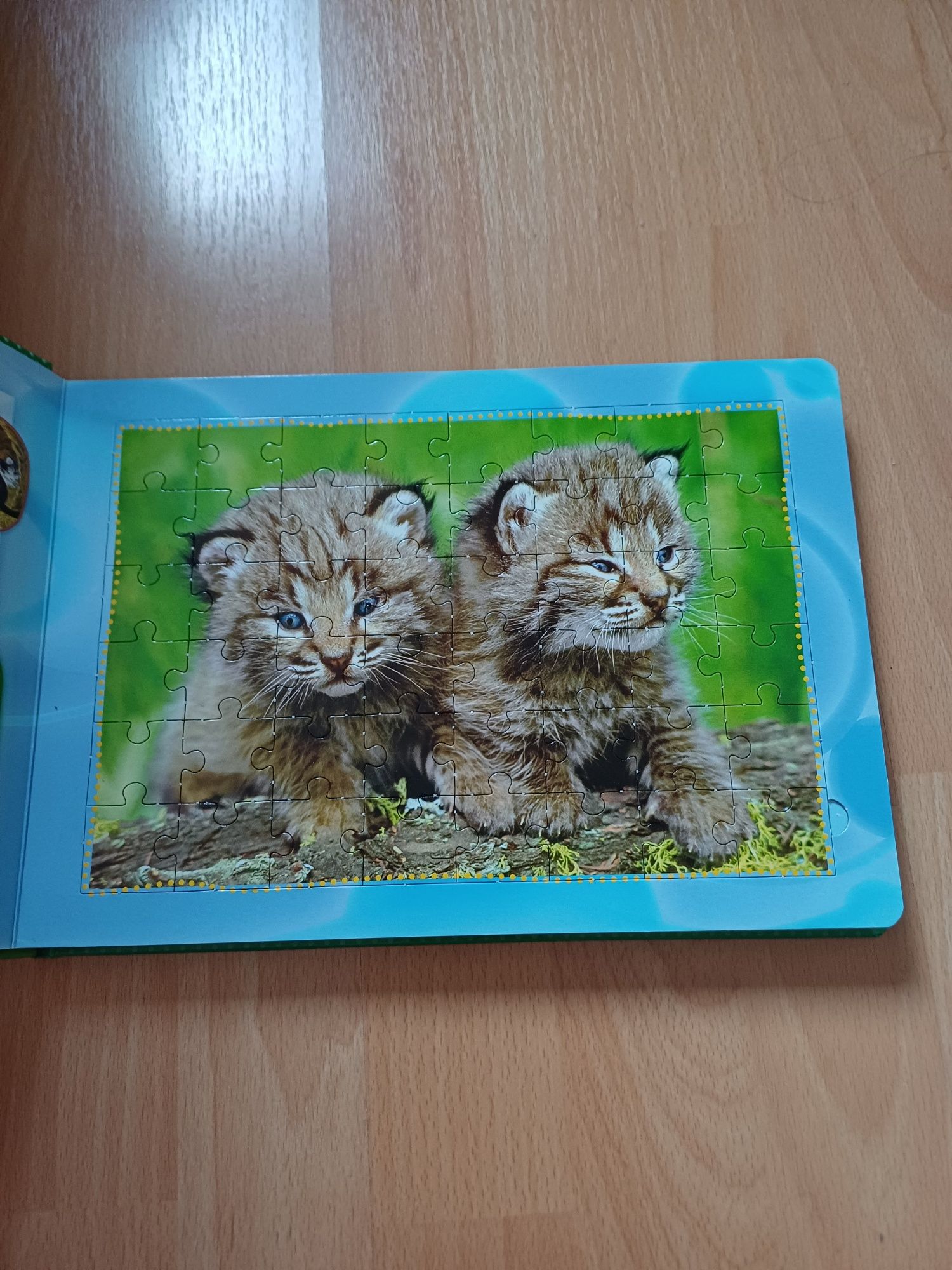 Carte puzzle noua