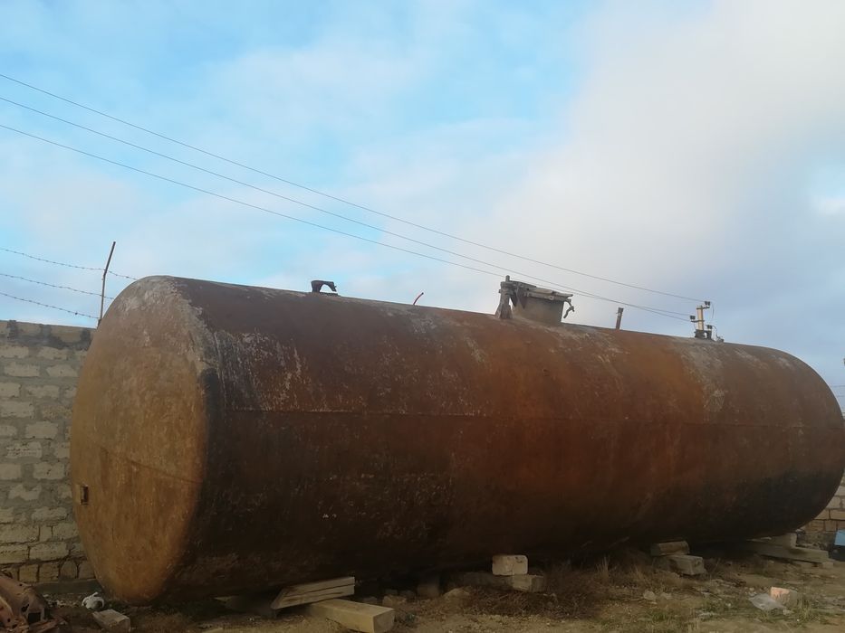 Цисцерна, ёмкость жд 60 куб