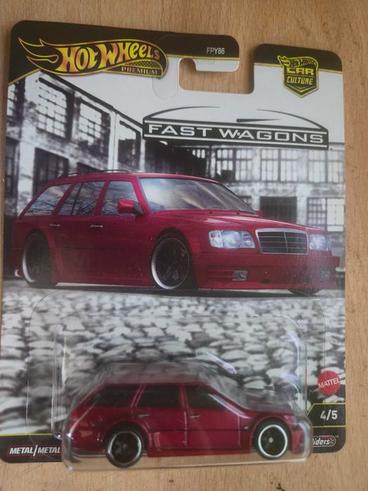 Hot Wheels Premium Mercedes - Benz E 36 AMG