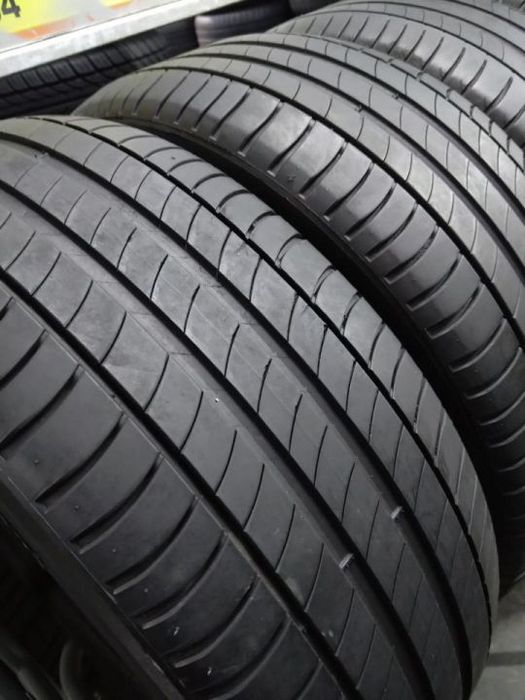 225 55 17, 205 55 17, 215 55 17 , 215 50 17 , 205 50 17, 245 50 17, 23