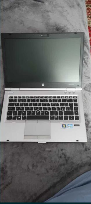 Laptop HP Elite 8470 -intel i7 8GB RAM SSD