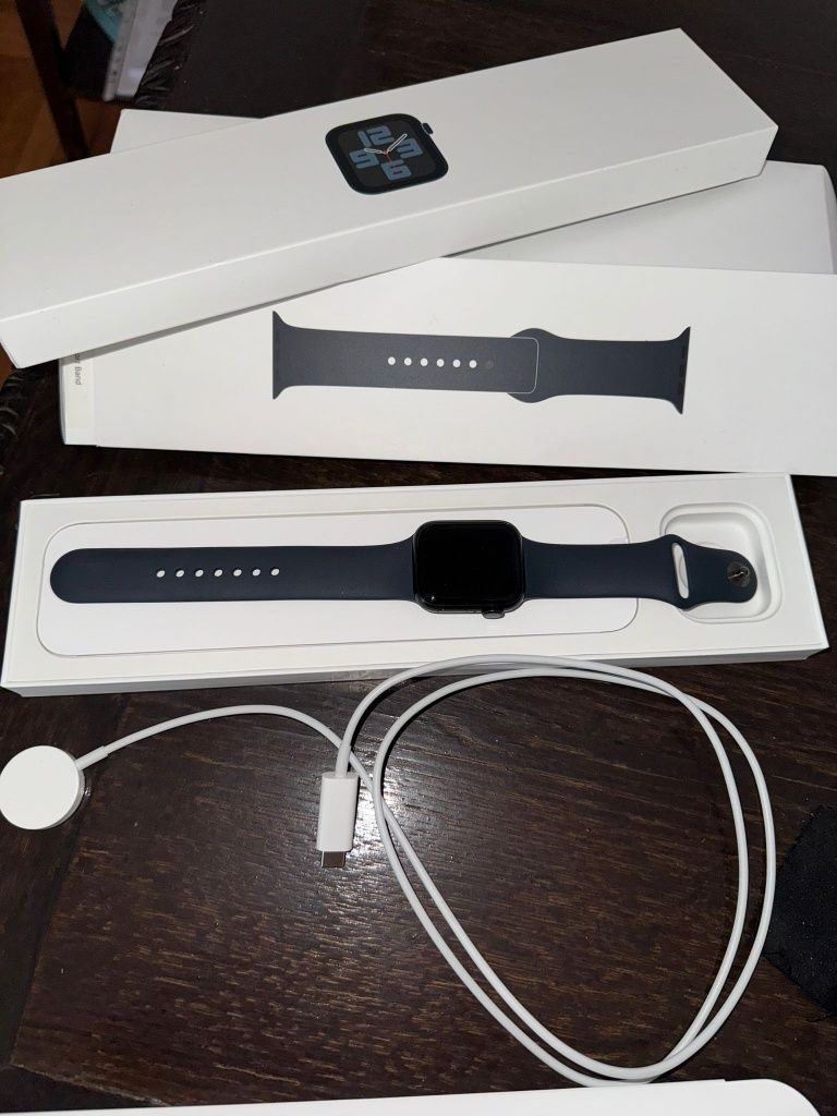 Ceas apple watch se2