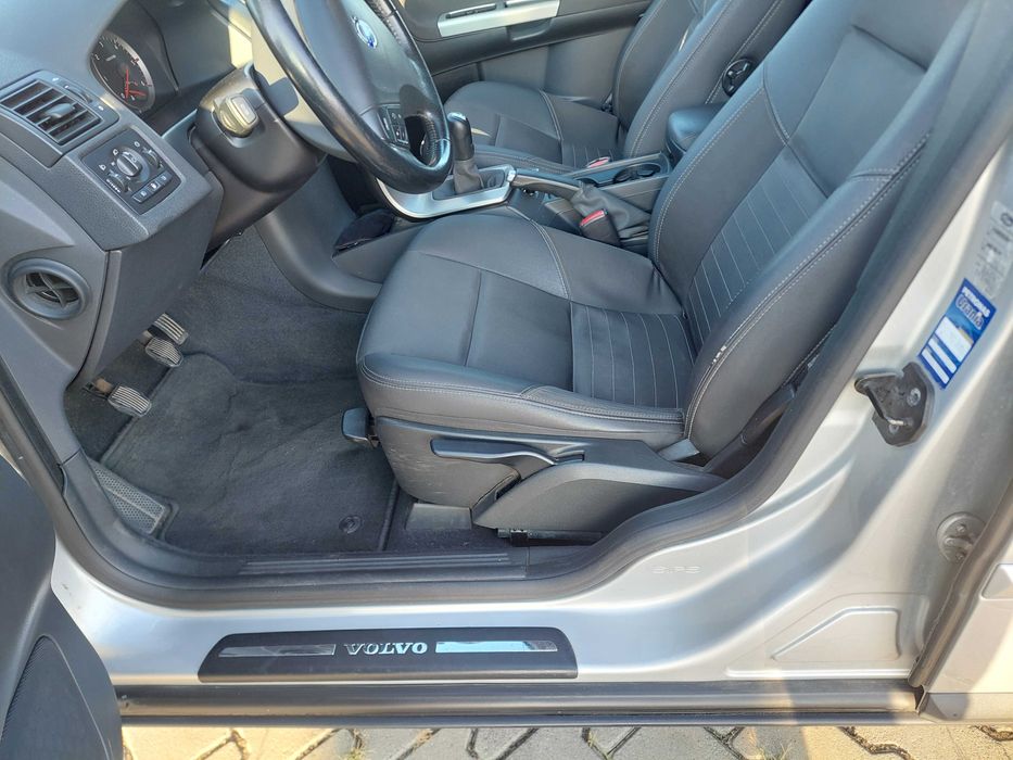 Volvo v50,1.6 diesel