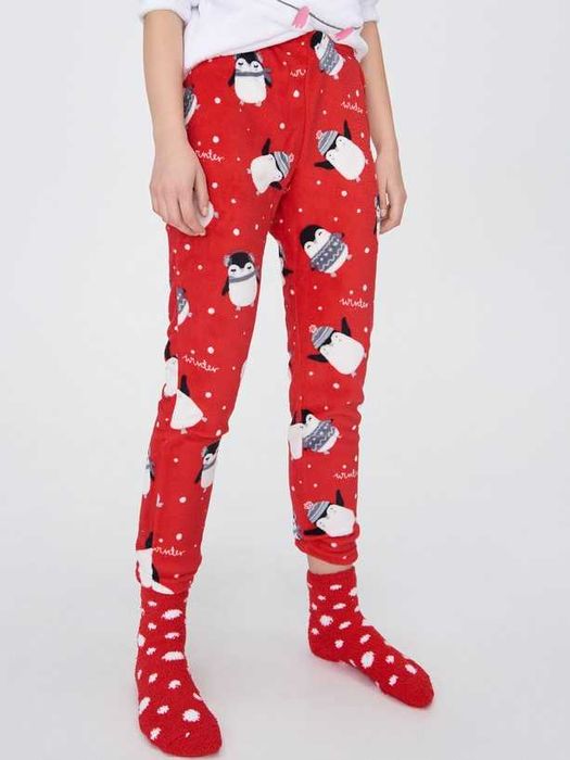 Cadoul perfect Set pijama, sosete, cocolino, pufos