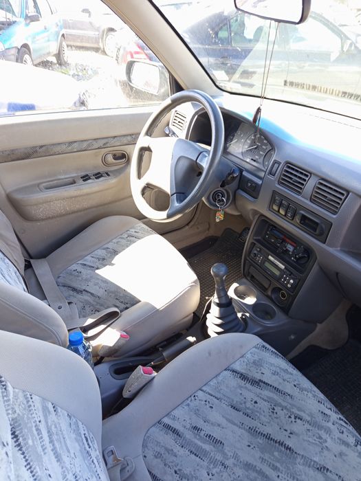 Мазда Демио бензин