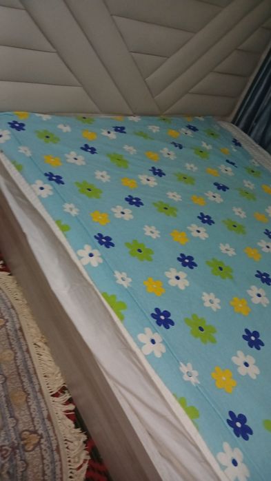 Спальный диван 2,2х1.8м