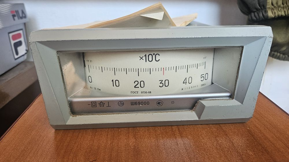 Логометр милливольтметр  Ш69000