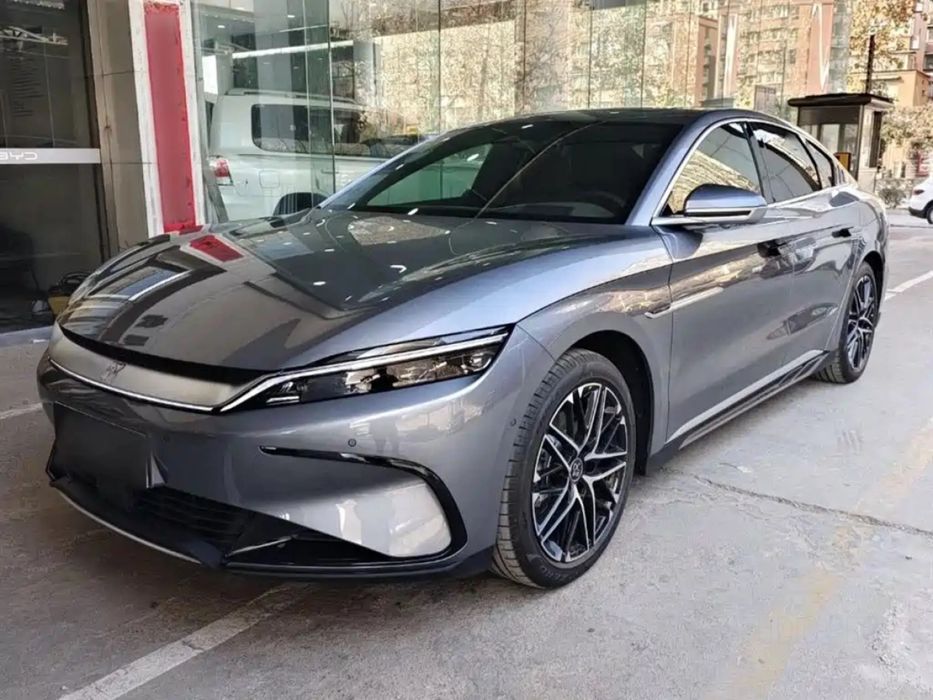 Продам Byd Han официальный 2025. Новый