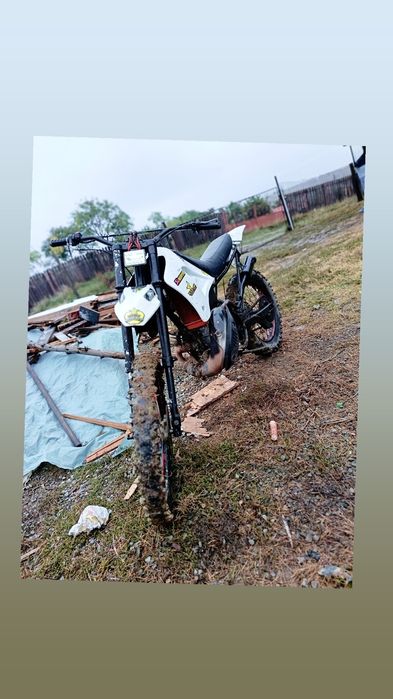 Vând sau Schimb cross 125cc 2t Răcire pe apa