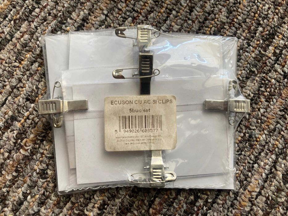 Snur textil pentru ecuson cu clips - 42 cm (comanda minima 10 bucati)