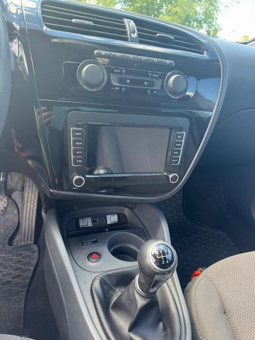 Seat Leon 1.6tdi 2010 servisare făcută recent!