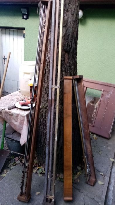 Стари дву релсови курнизи