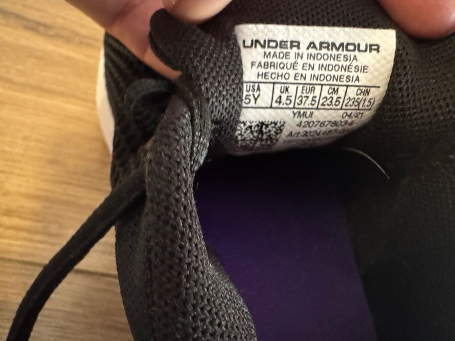 Маратонки Under Armour