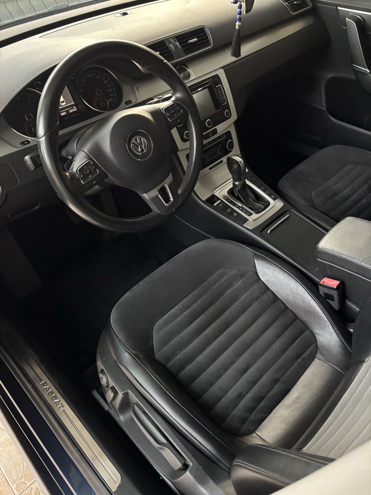 Vand Volkswagen Pasat 2011