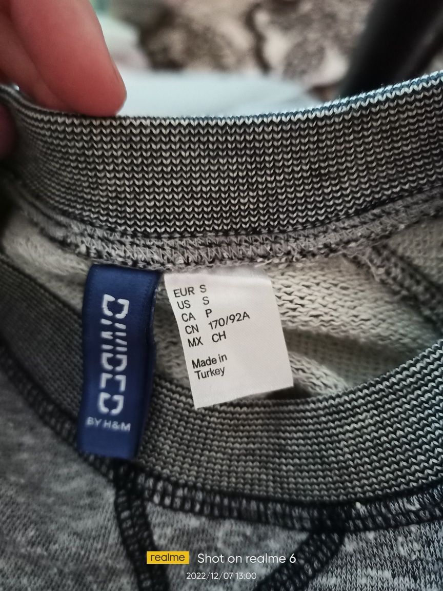 Продам ковту фирмы H&M новую