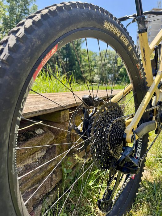 Santa Cruz Nomad 4 AL - S build - размер M